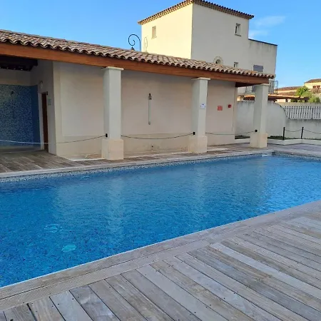 Casa vacanze Belle Marina Avec Piscine Collective