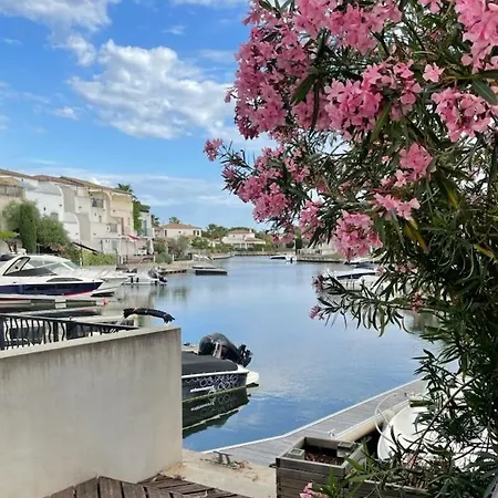 Belle Marina Avec Piscine Collective Feriehus Aigues-Mortes